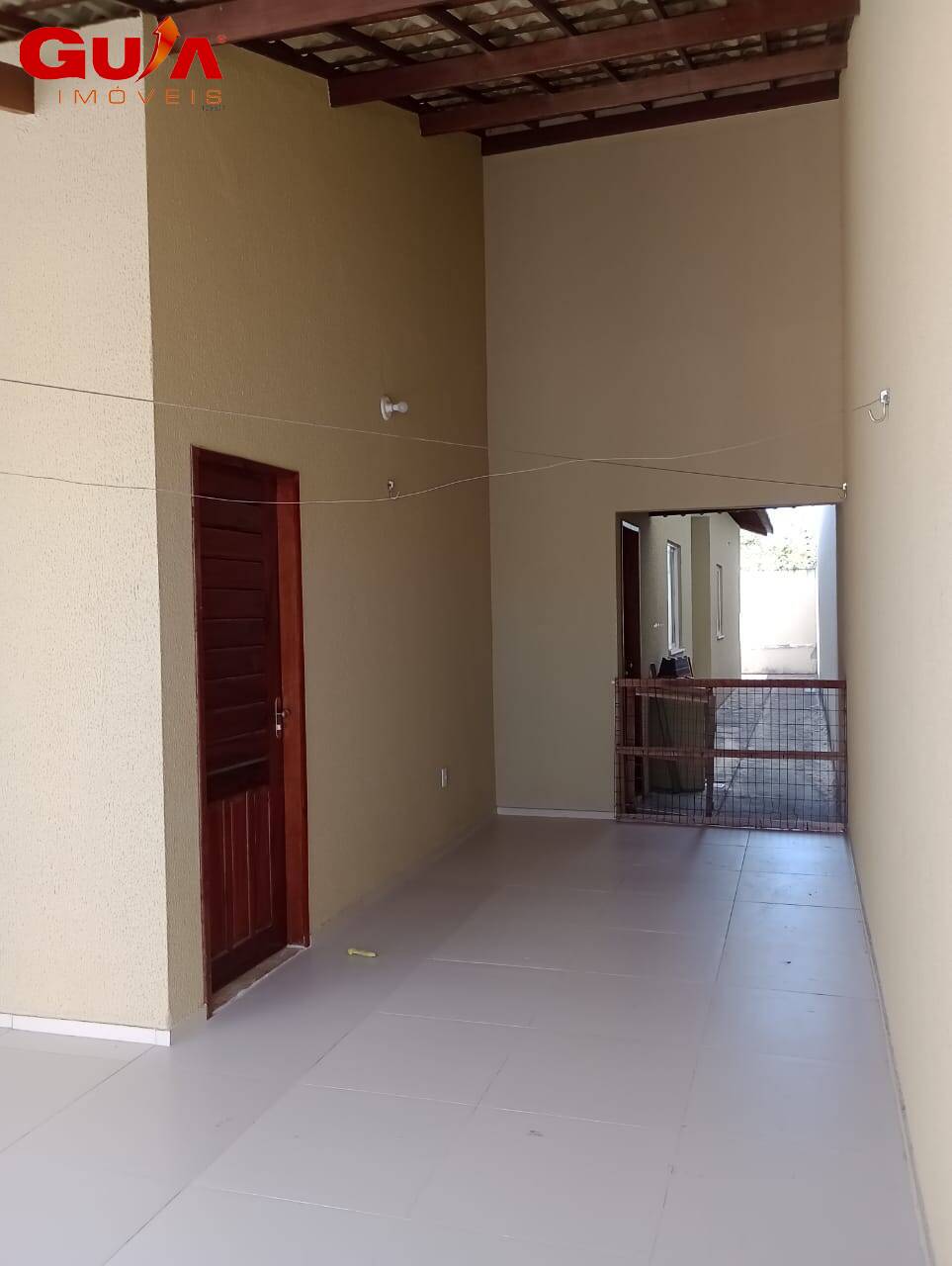 Casa à venda com 3 quartos, 80m² - Foto 4