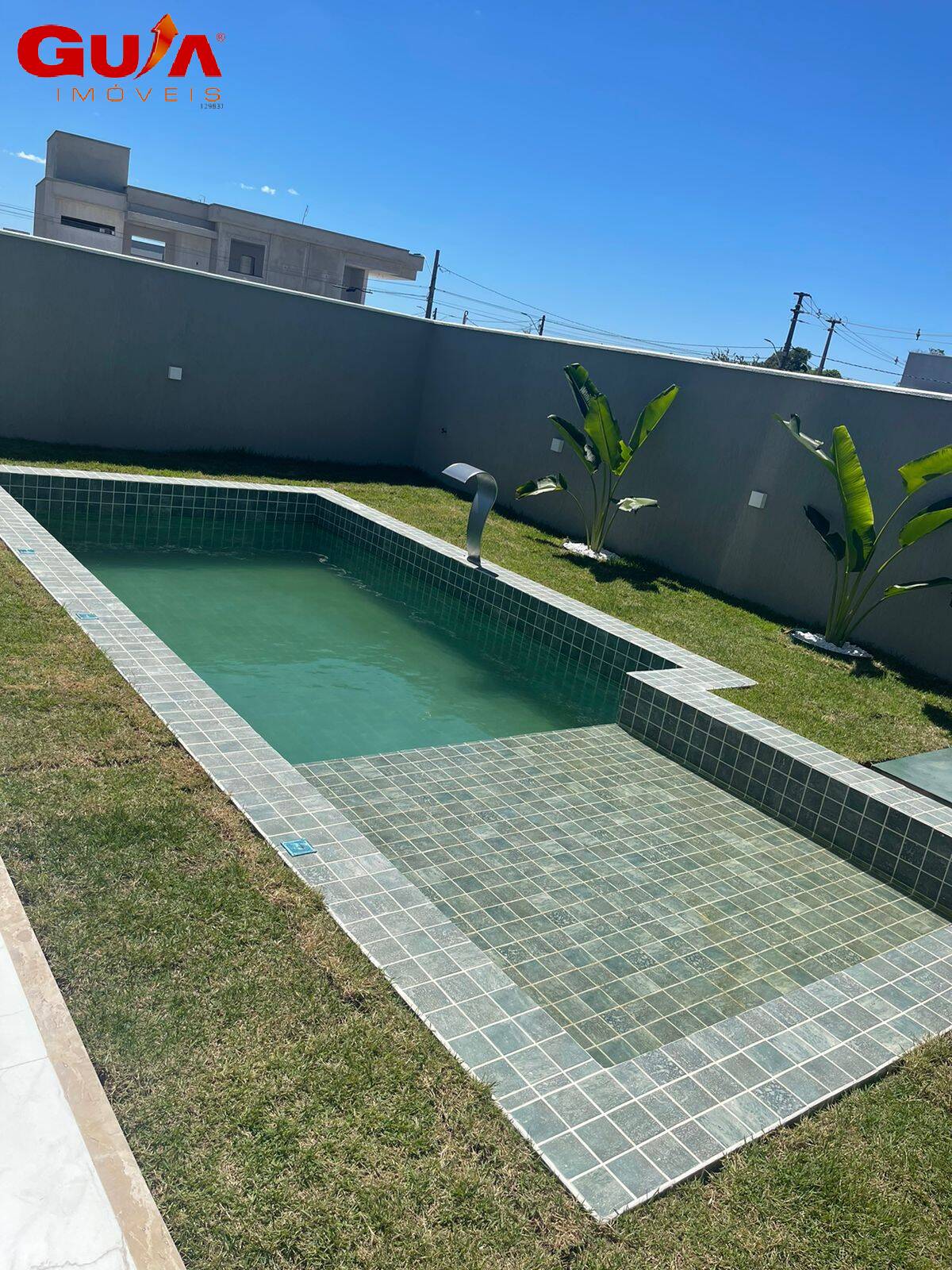 Casa de Condomínio à venda com 4 quartos, 253m² - Foto 3