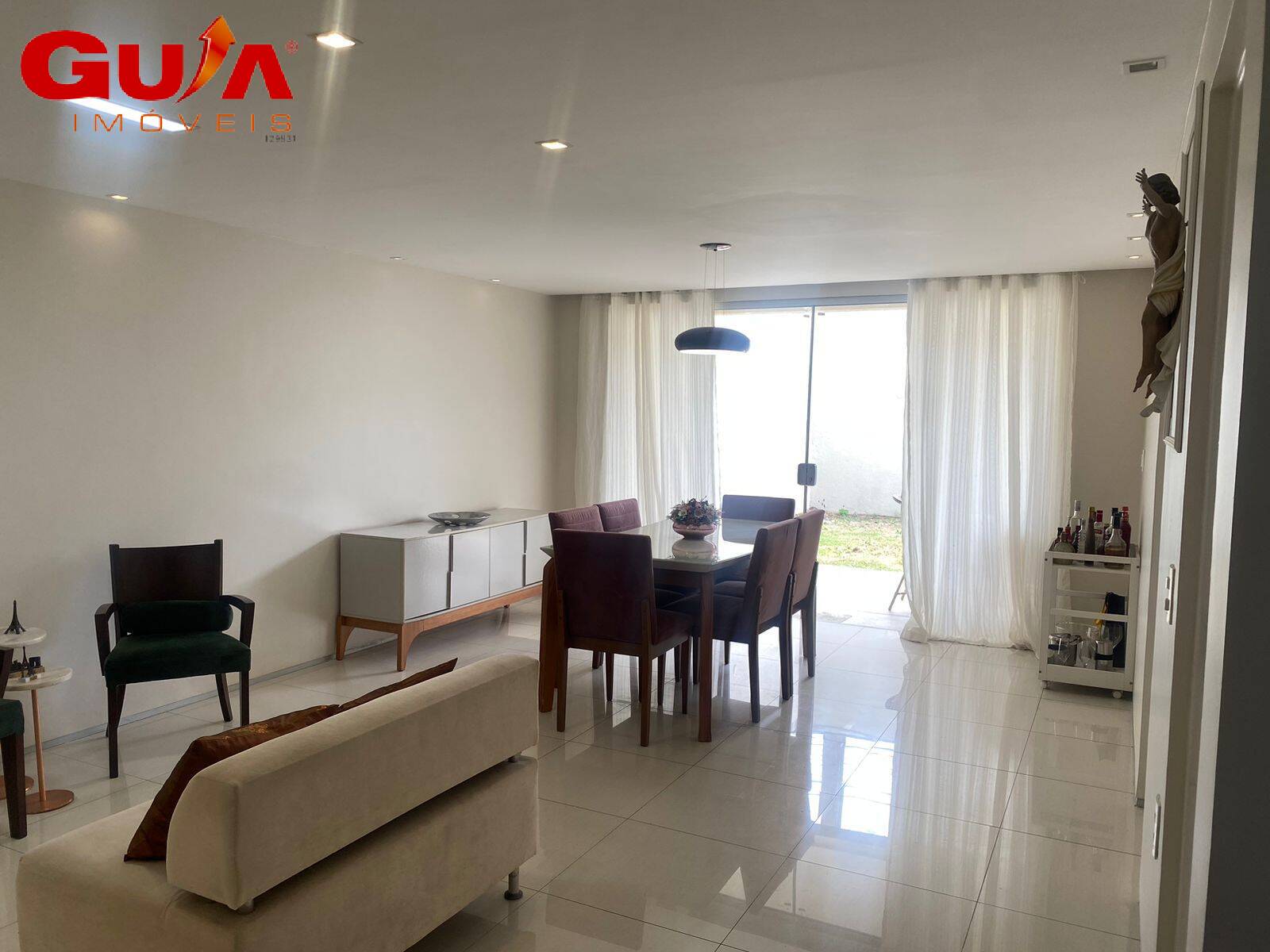 Casa de Condomínio à venda com 3 quartos, 180m² - Foto 4