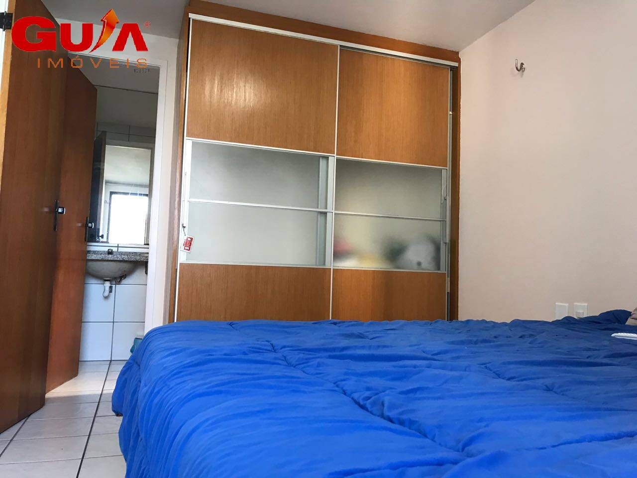 Apartamento para alugar com 2 quartos, 65m² - Foto 8