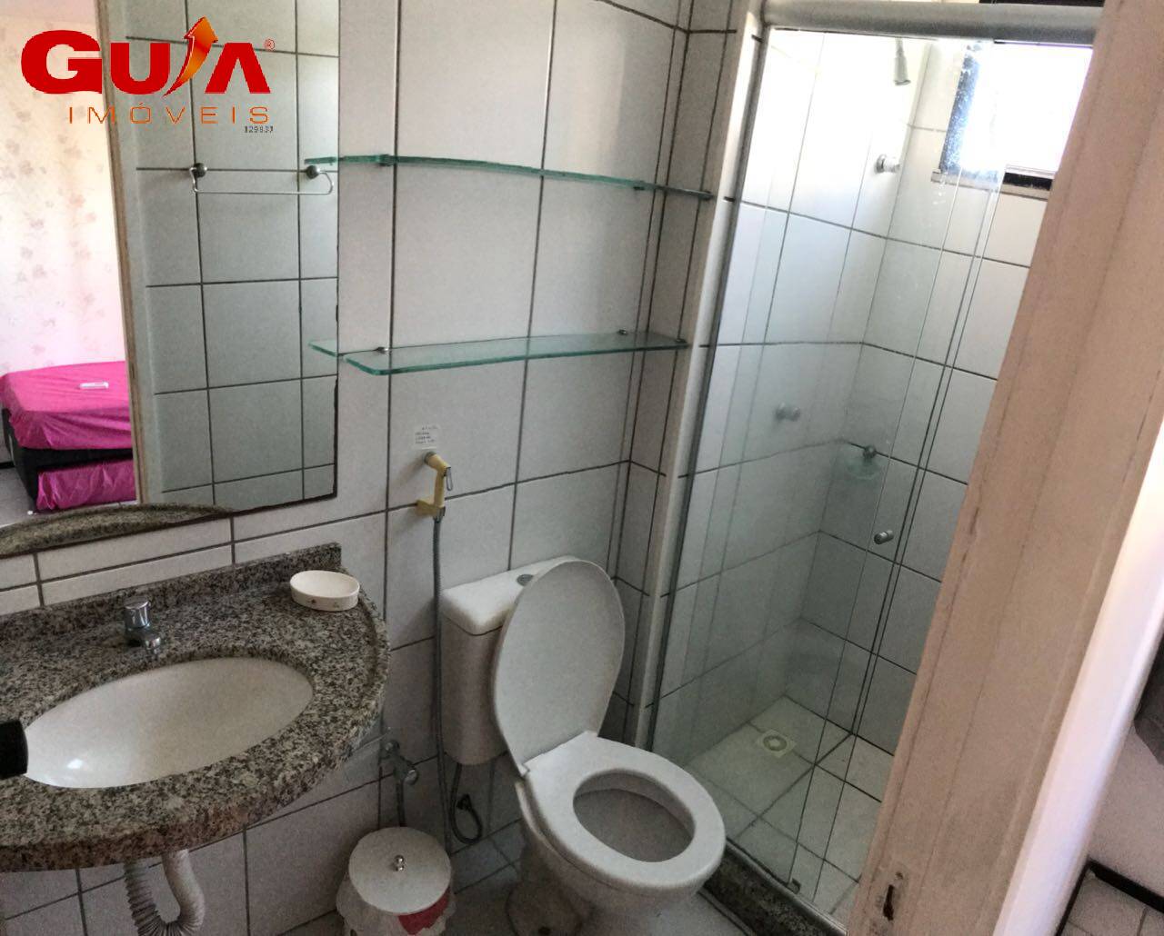 Apartamento para alugar com 2 quartos, 65m² - Foto 9