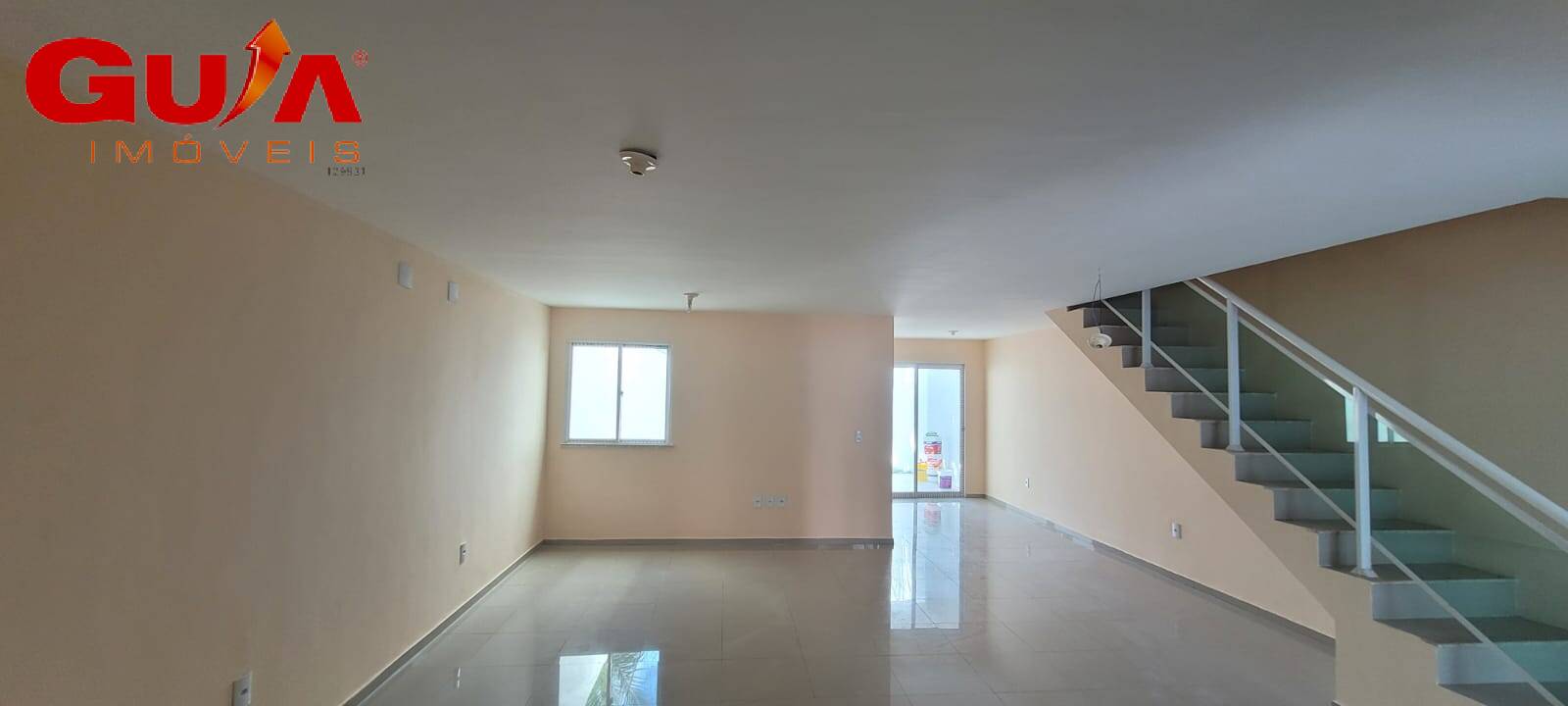 Casa à venda com 3 quartos, 160m² - Foto 4