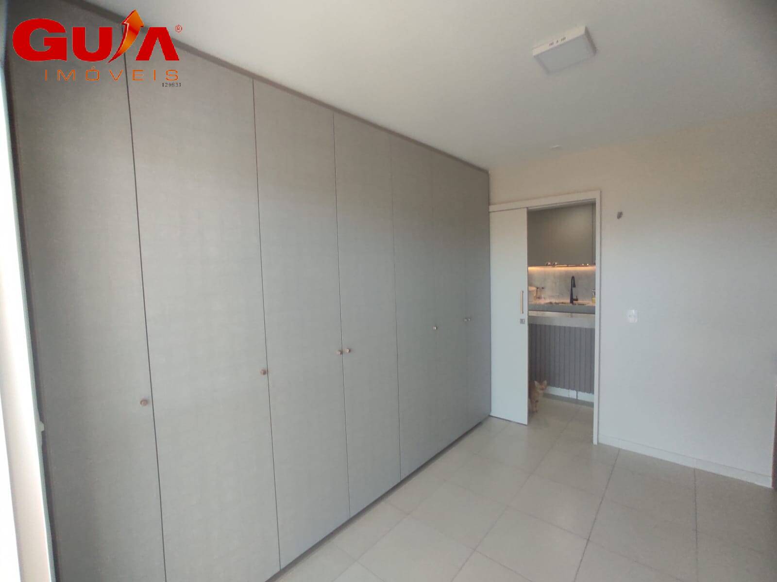 Apartamento à venda com 2 quartos, 83m² - Foto 10