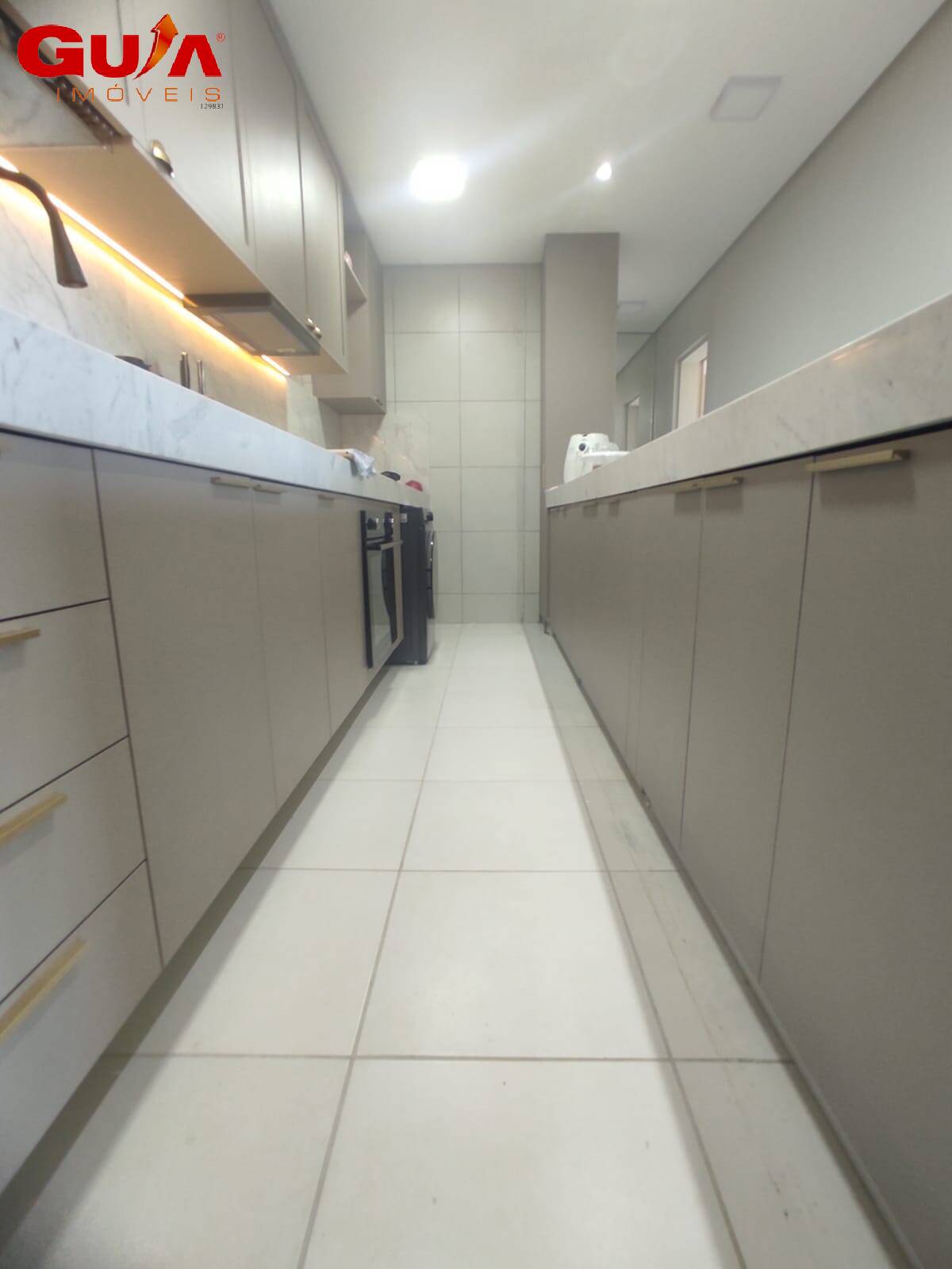 Apartamento à venda com 2 quartos, 83m² - Foto 6