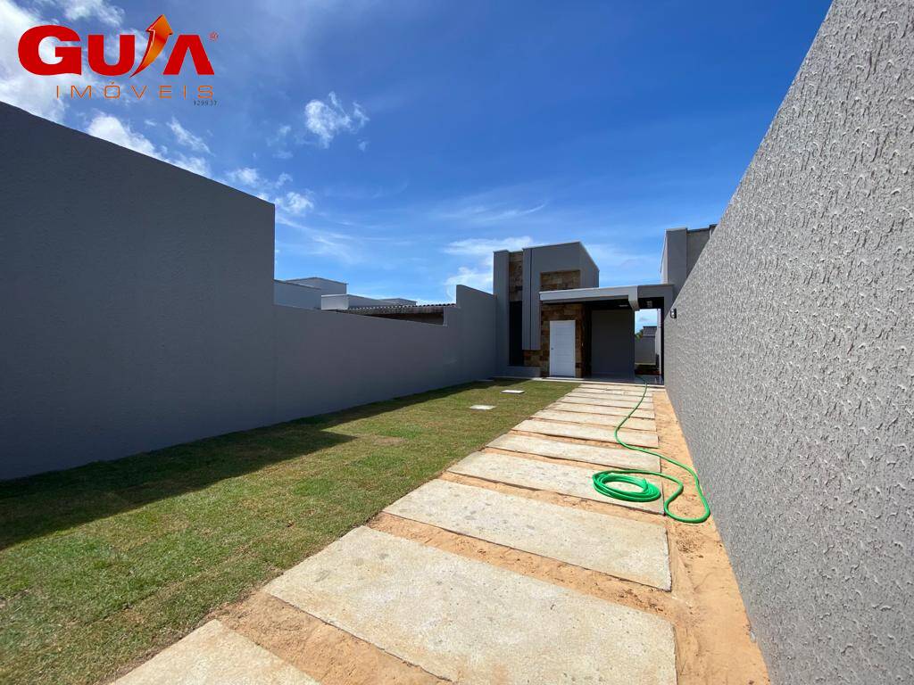 Casa à venda com 2 quartos, 82m² - Foto 2