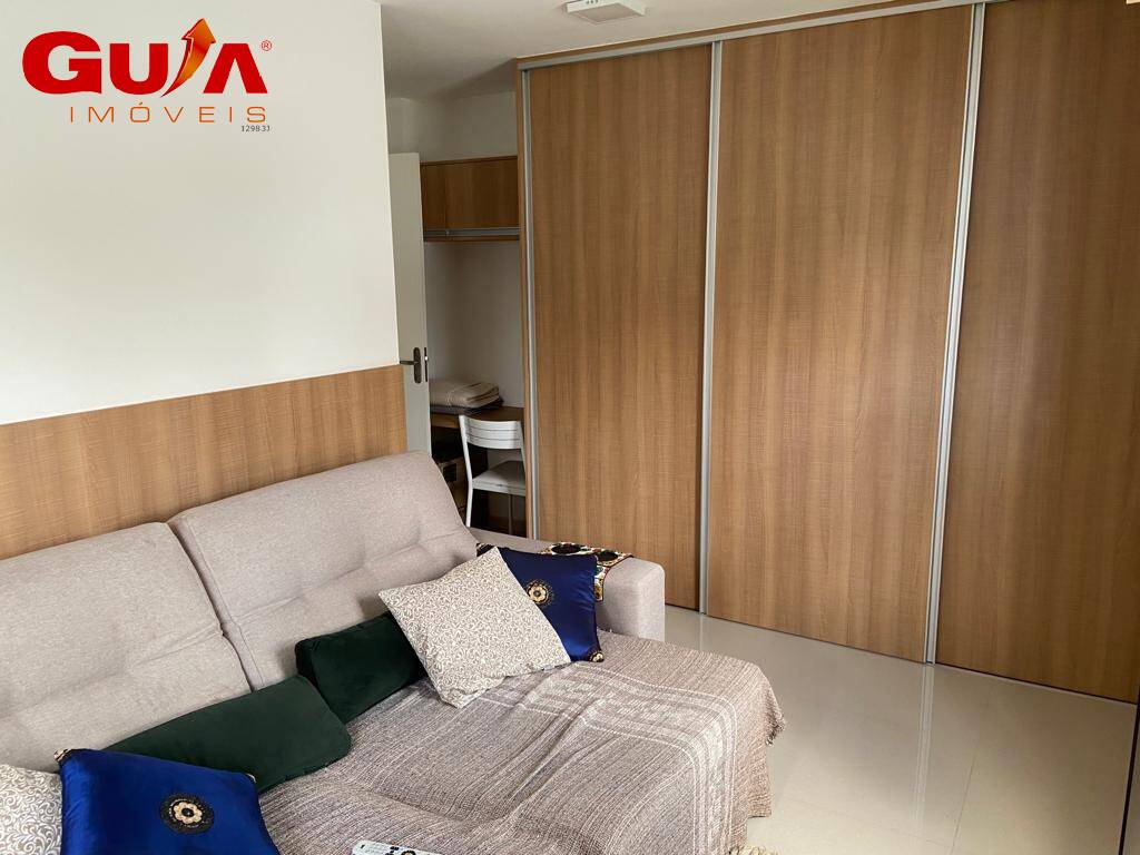 Casa de Condomínio para alugar com 4 quartos, 191m² - Foto 14