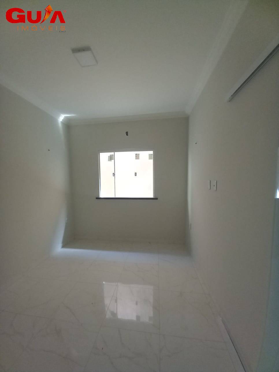 Casa à venda com 2 quartos, 80m² - Foto 10