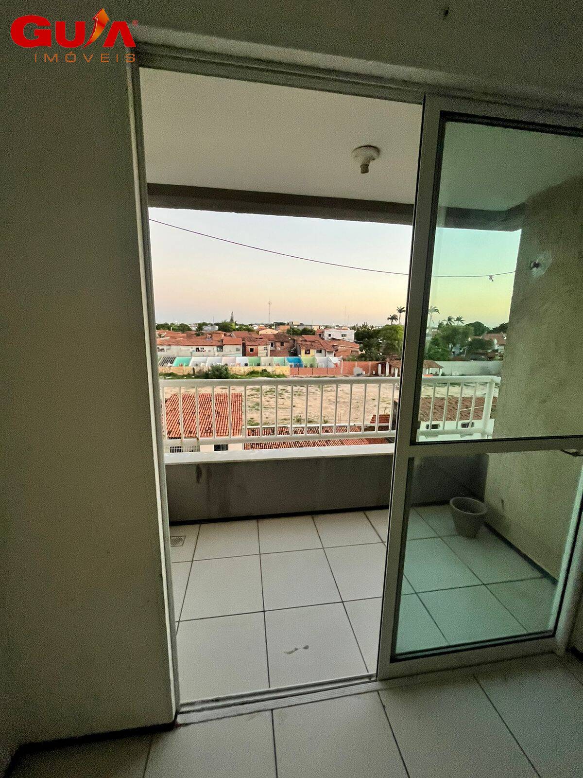 Apartamento à venda com 3 quartos, 65m² - Foto 3