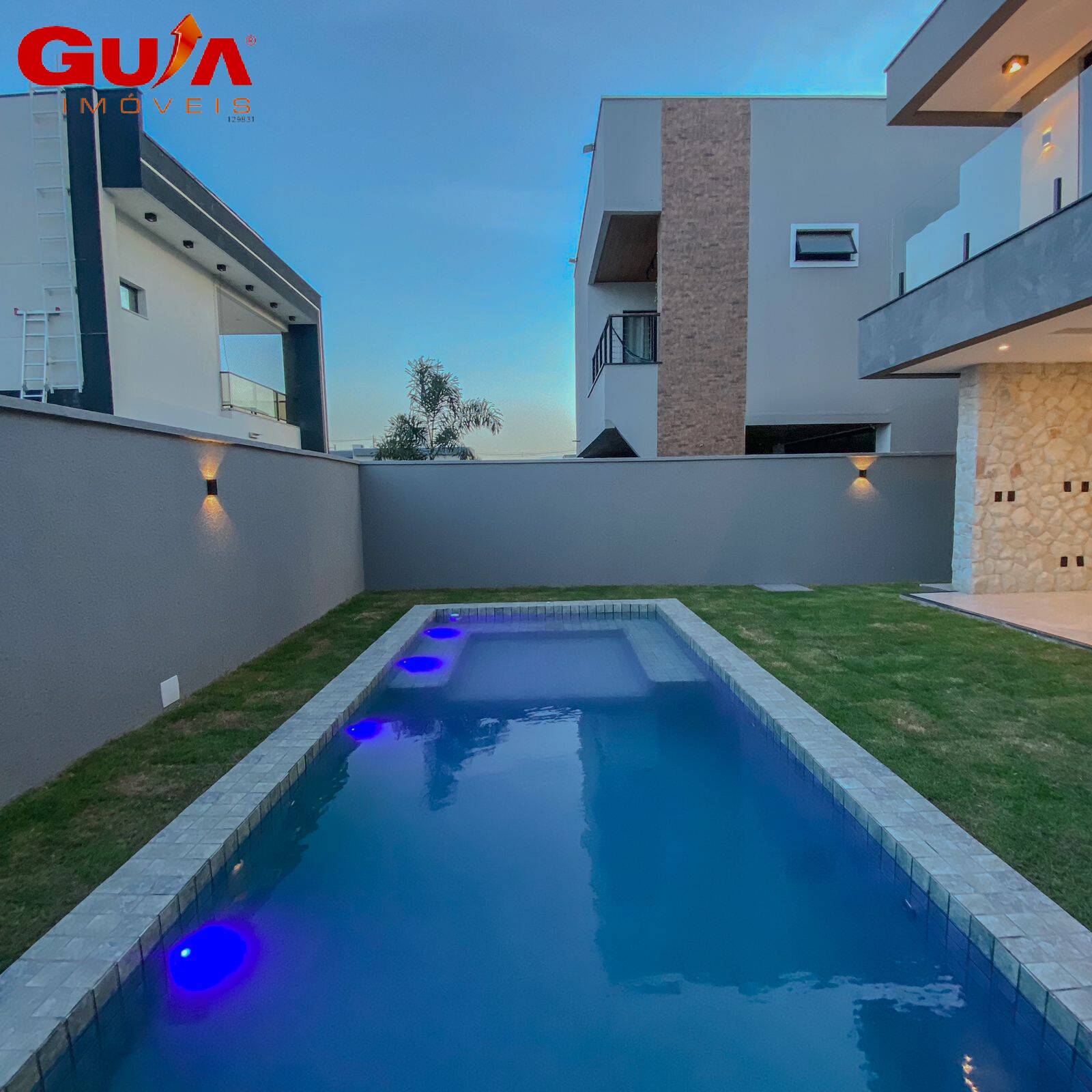 Casa de Condomínio à venda com 4 quartos, 252m² - Foto 10