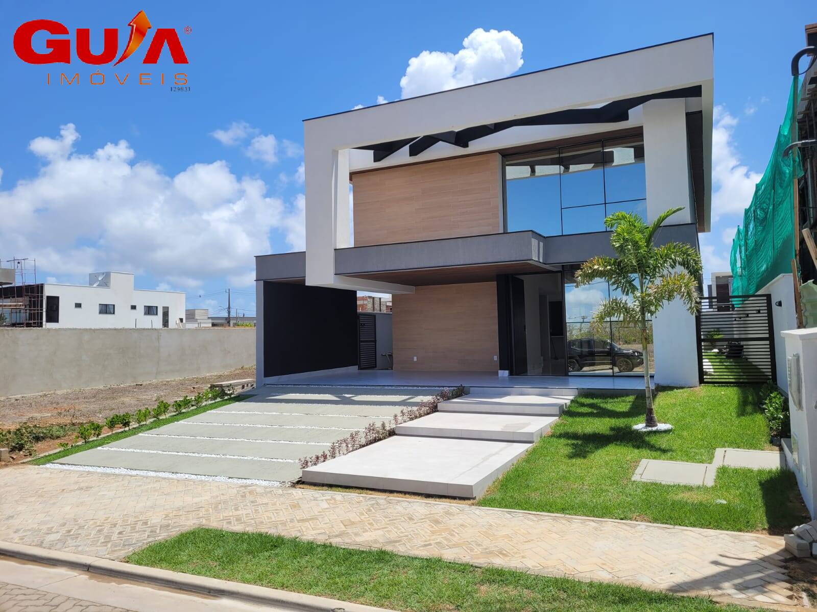 Casa de Condomínio à venda com 4 quartos, 251m² - Foto 1