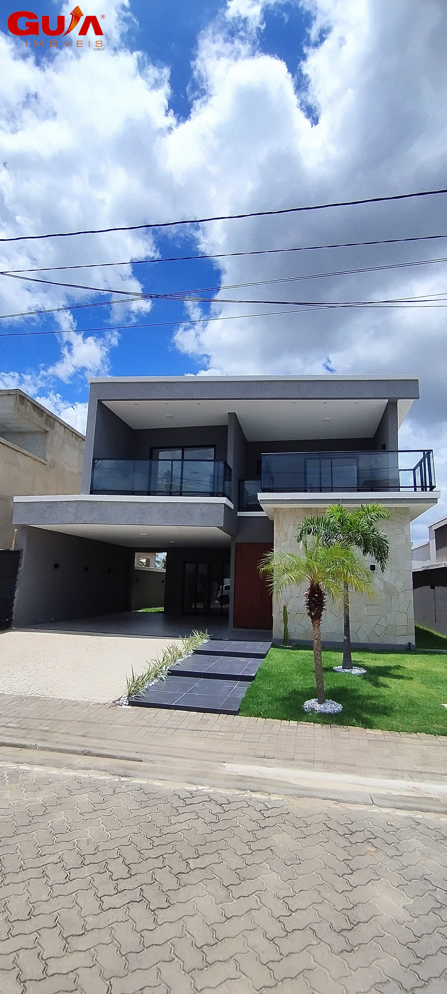 Casa de Condomínio à venda com 4 quartos, 230m² - Foto 1