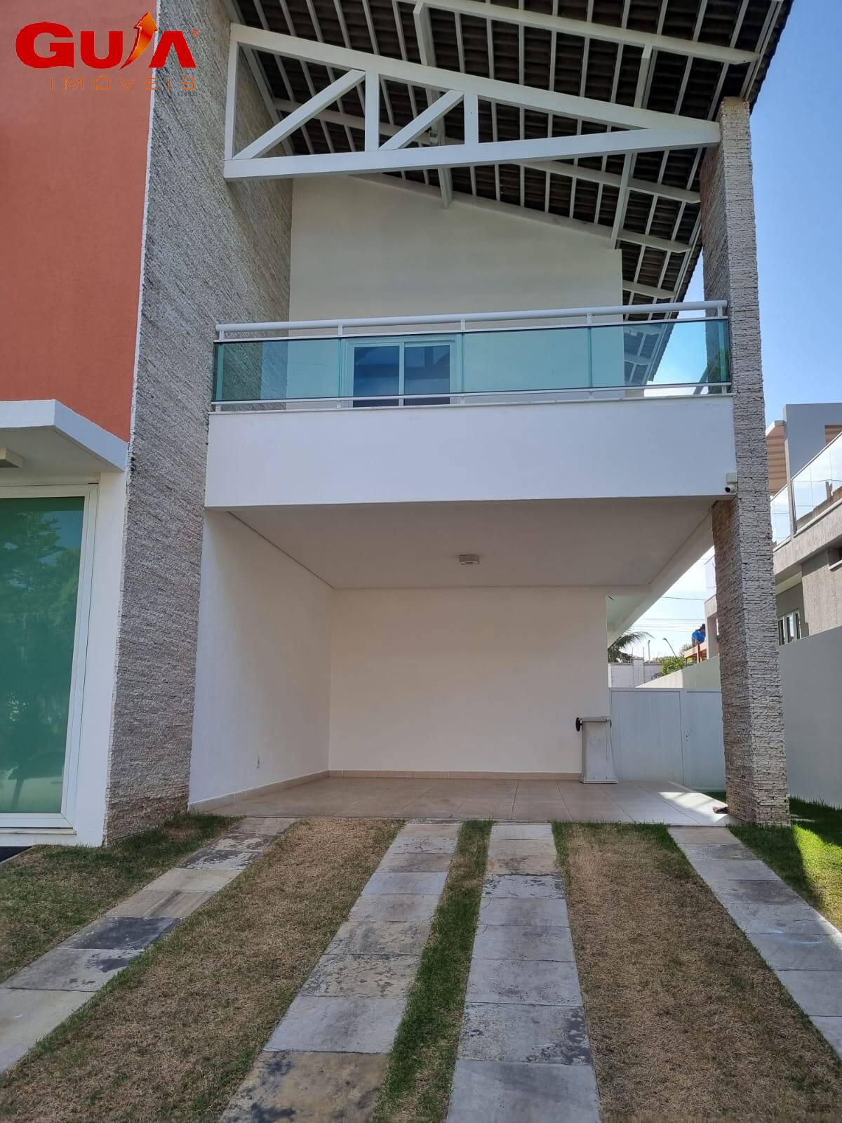 Casa de Condomínio para alugar com 5 quartos, 404m² - Foto 2