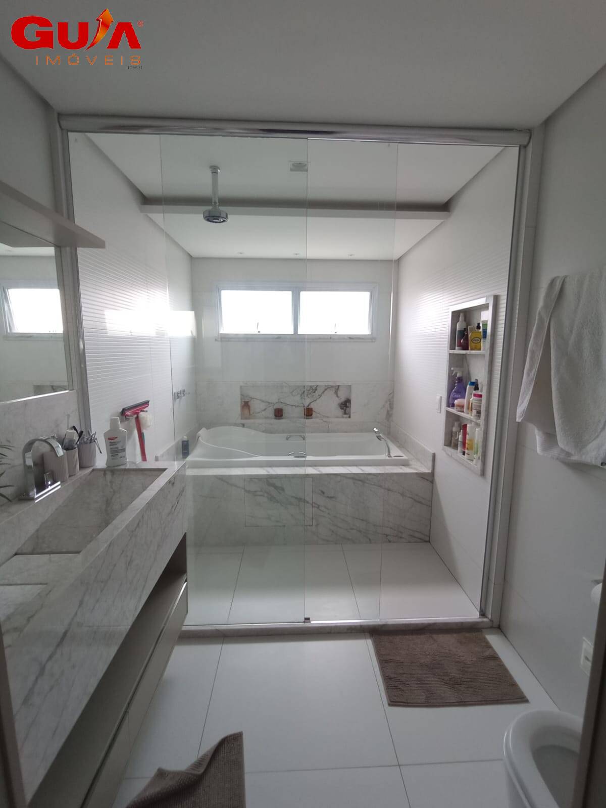 Casa de Condomínio à venda com 5 quartos, 404m² - Foto 4