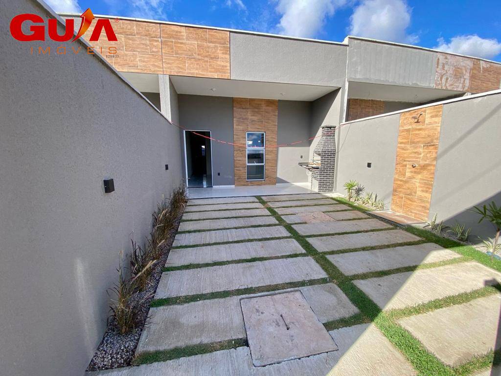 Casa à venda com 2 quartos, 82m² - Foto 1