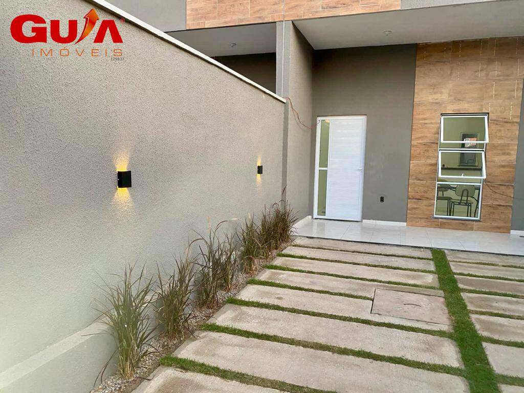 Casa à venda com 2 quartos, 82m² - Foto 2