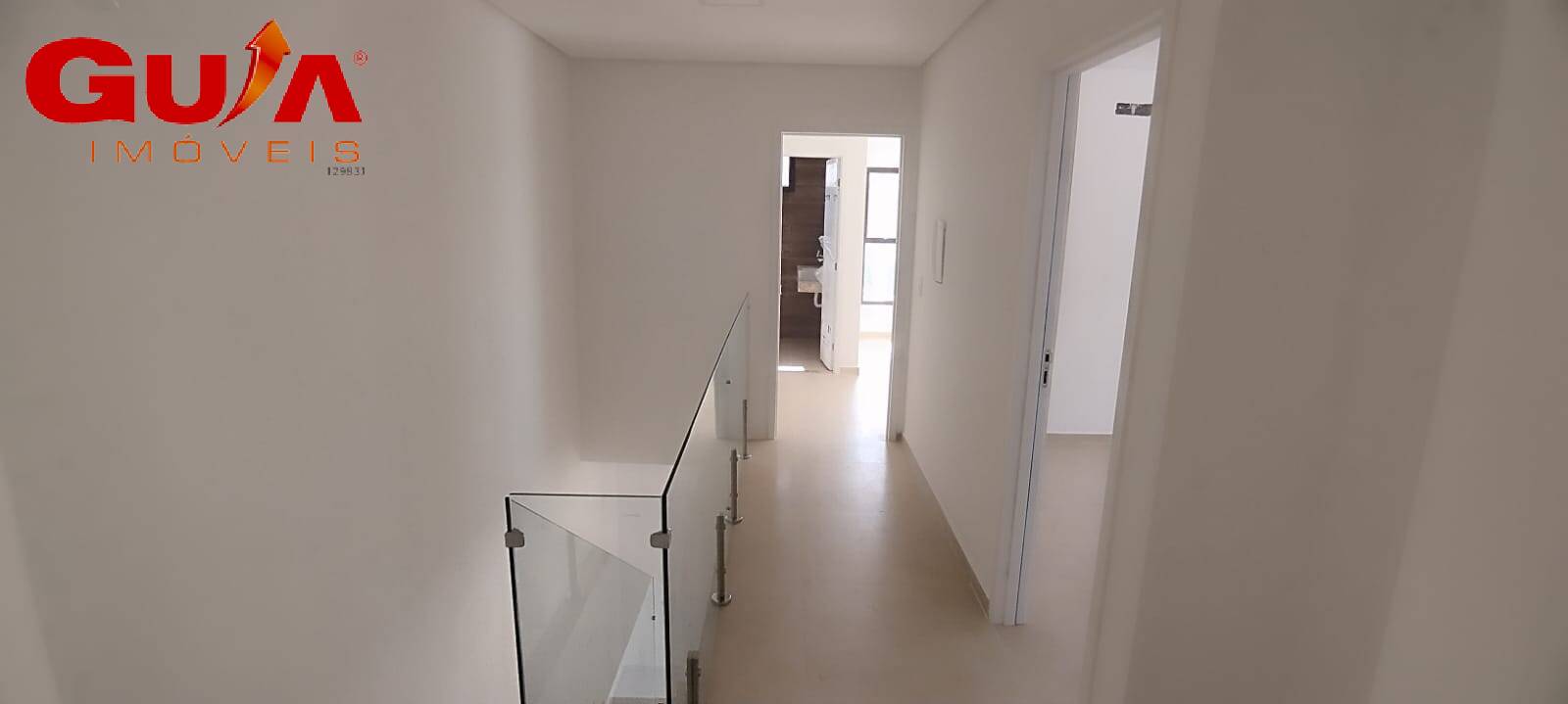 Casa à venda com 4 quartos, 169m² - Foto 4