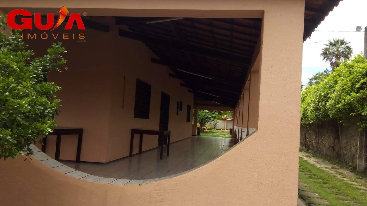 Casa à venda com 3 quartos, 320m² - Foto 8