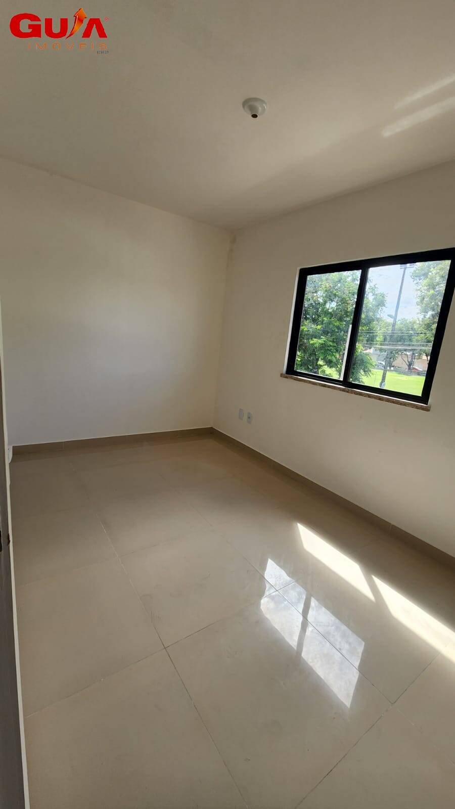 Casa à venda com 4 quartos, 118m² - Foto 11