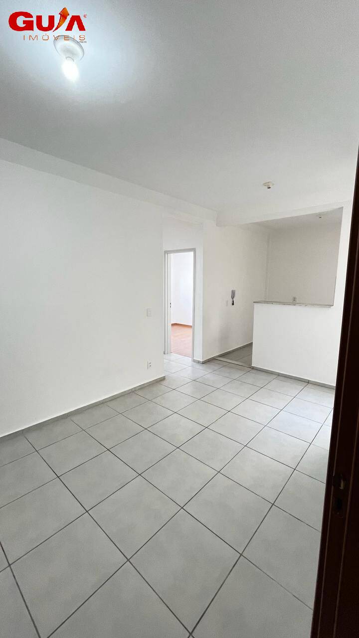 Apartamento à venda com 2 quartos, 44m² - Foto 3