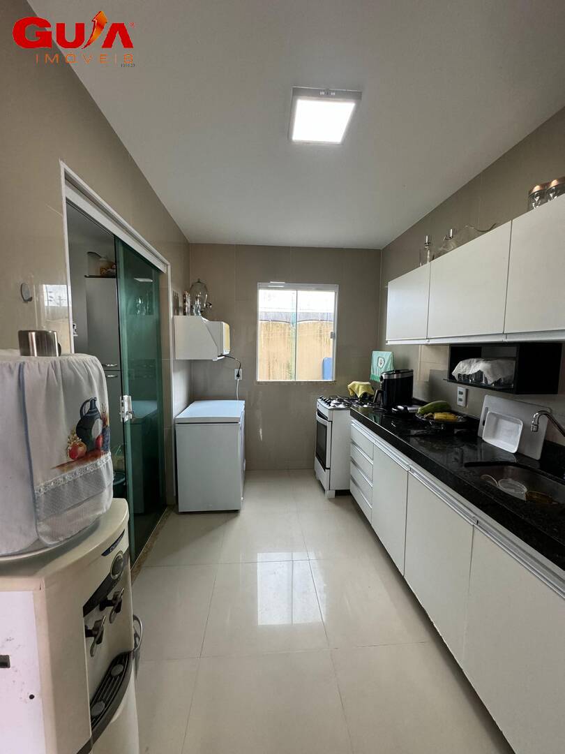 Casa à venda com 3 quartos, 145m² - Foto 4