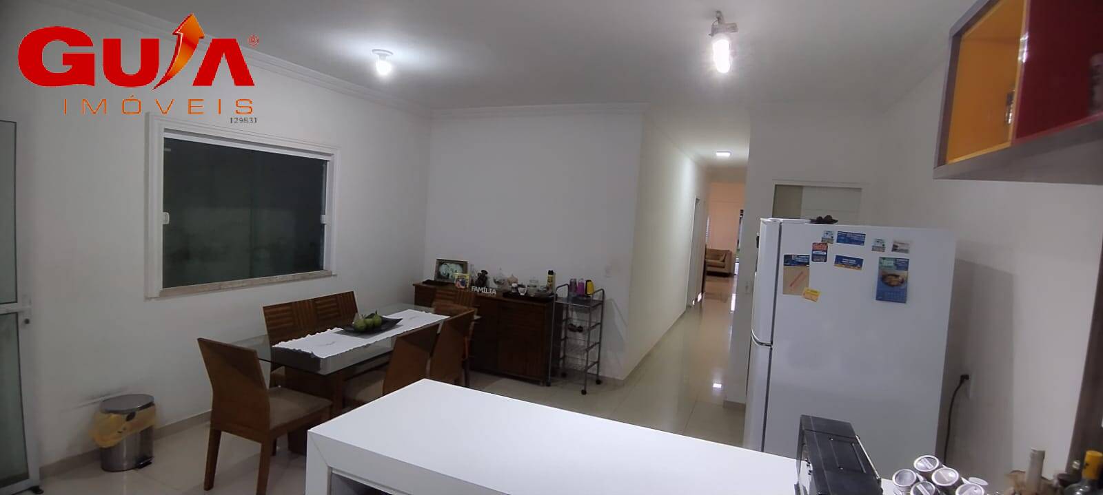 Casa à venda com 4 quartos, 200m² - Foto 7