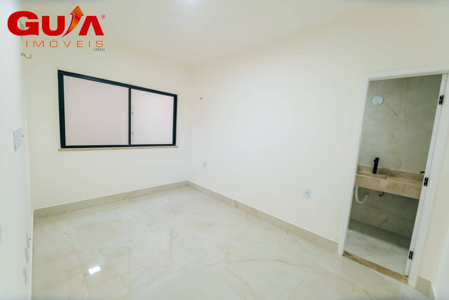 Casa à venda com 3 quartos, 97m² - Foto 13