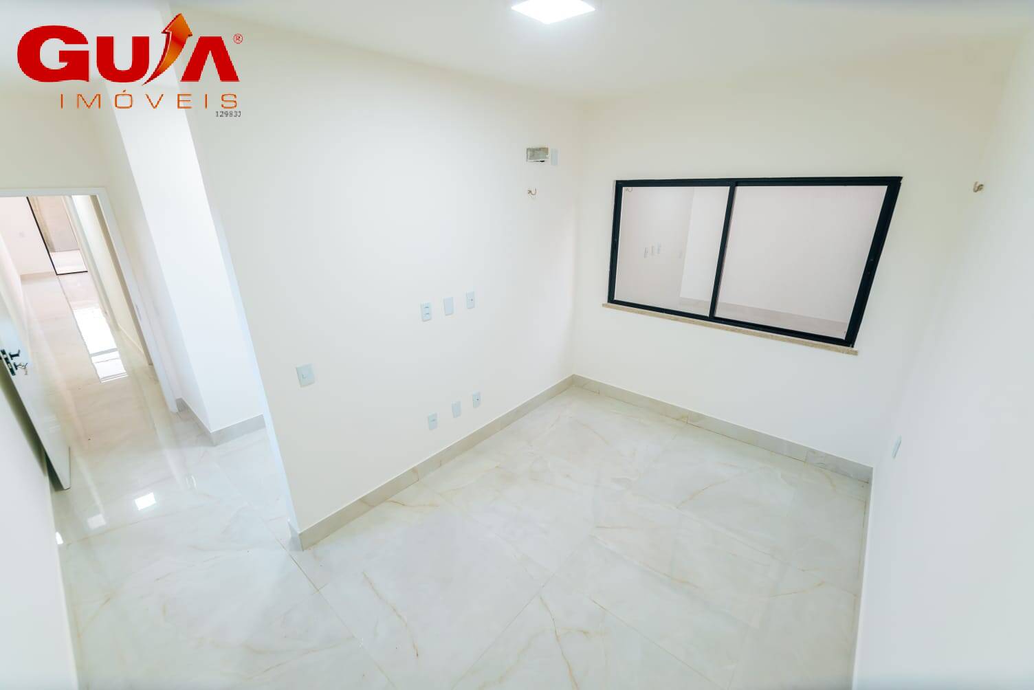 Casa à venda com 3 quartos, 97m² - Foto 11