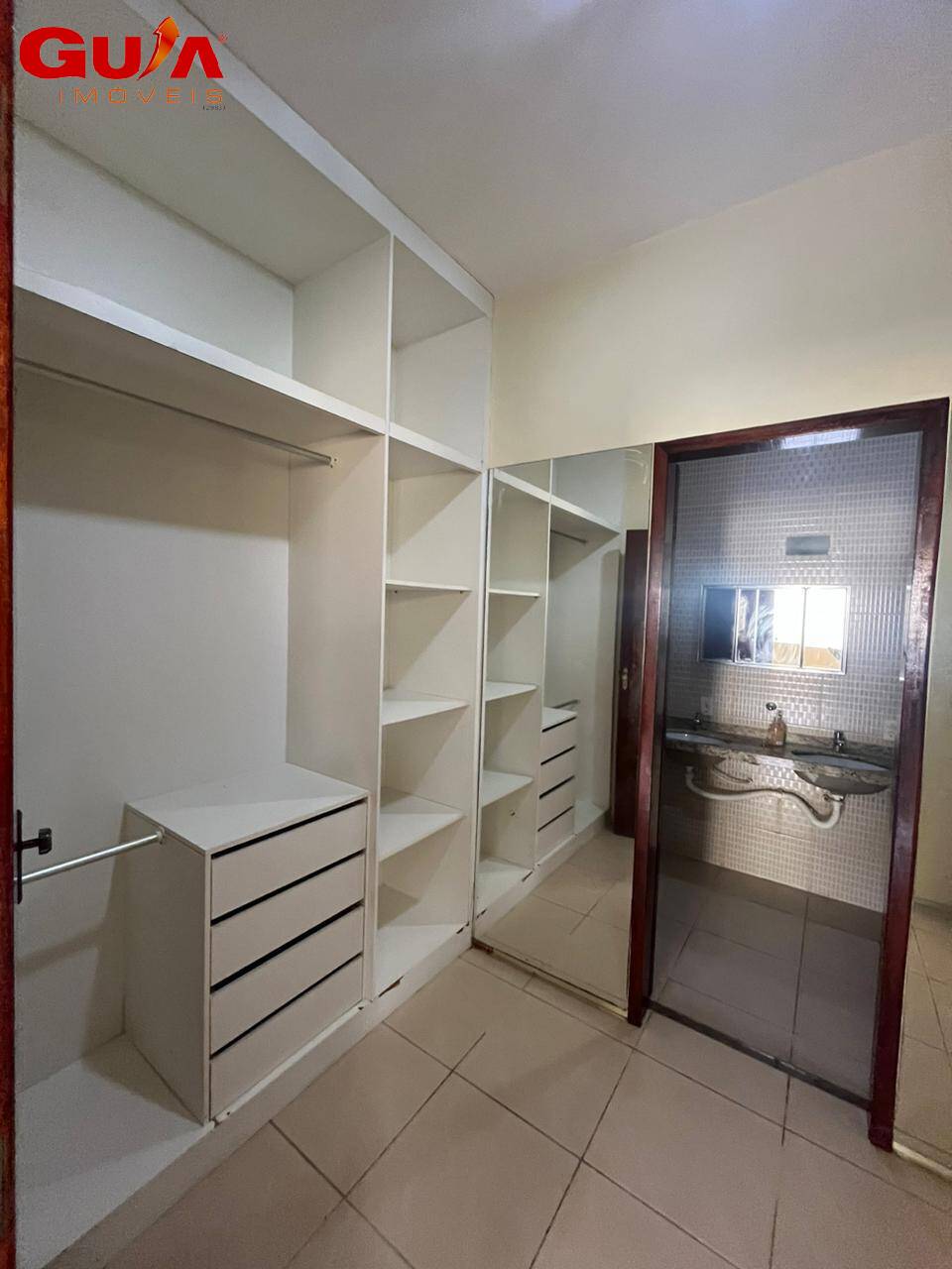 Casa à venda e aluguel com 4 quartos, 280m² - Foto 16