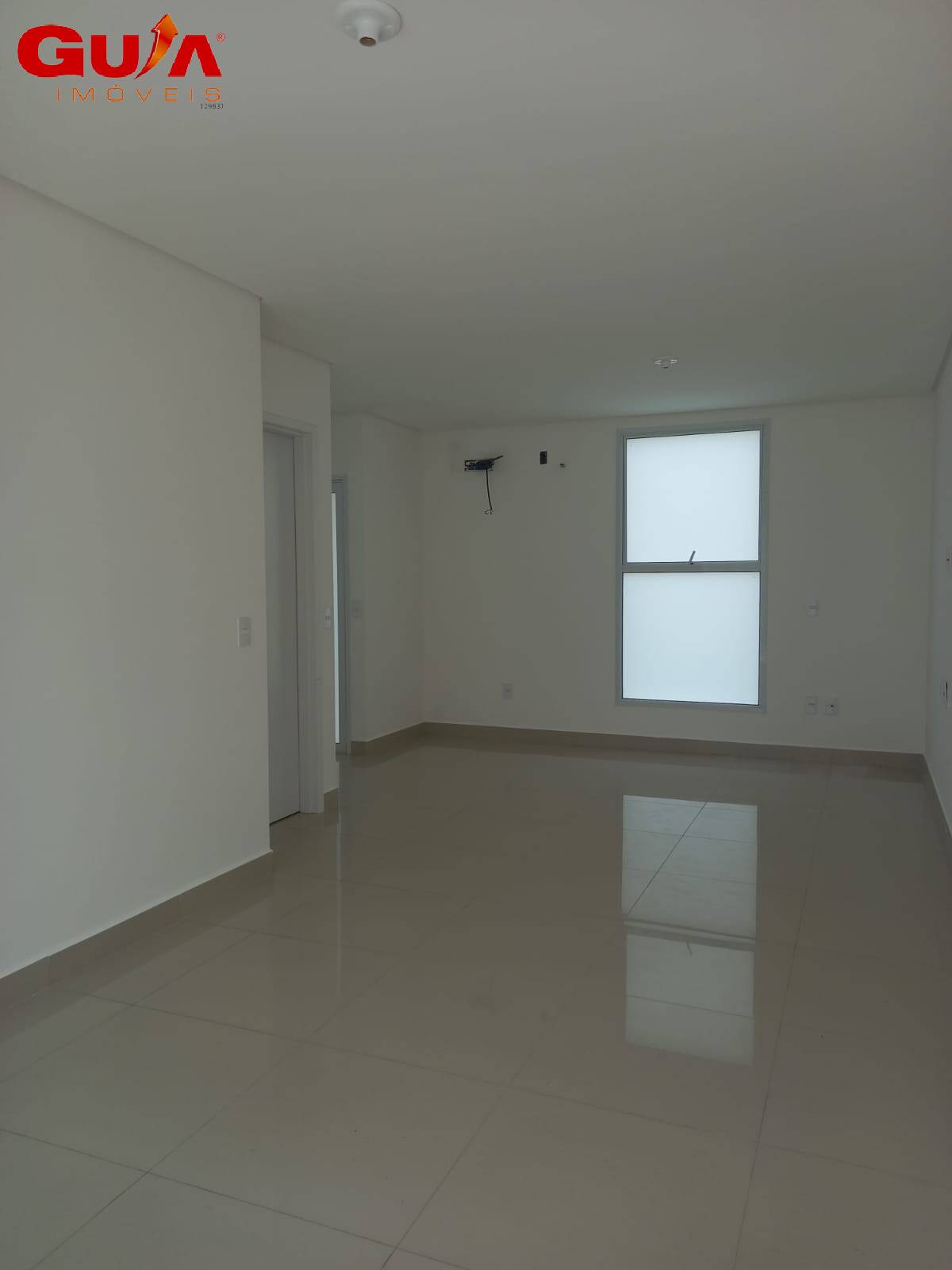 Casa de Condomínio para alugar com 3 quartos, 138m² - Foto 3