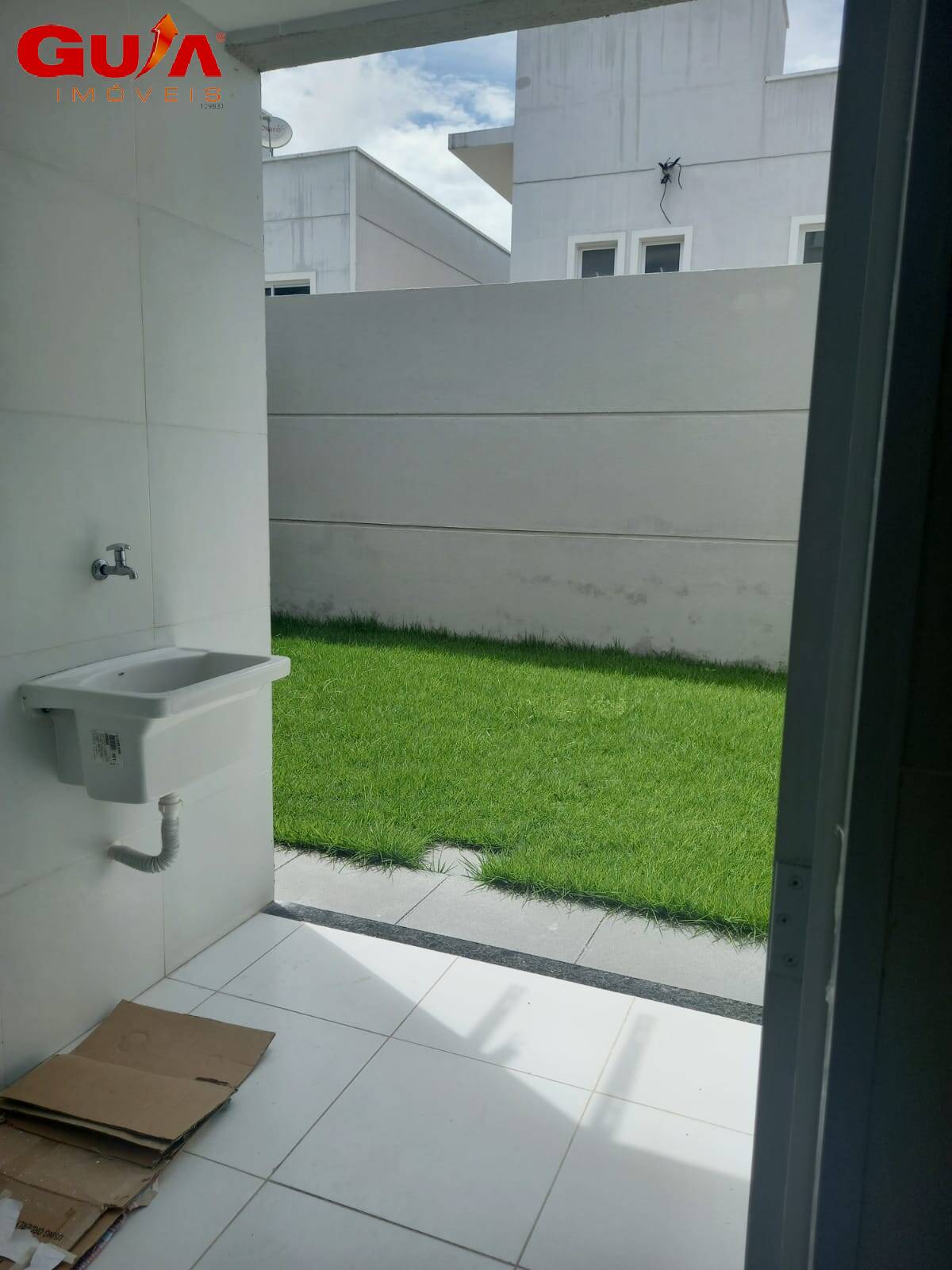 Casa de Condomínio para alugar com 3 quartos, 138m² - Foto 12