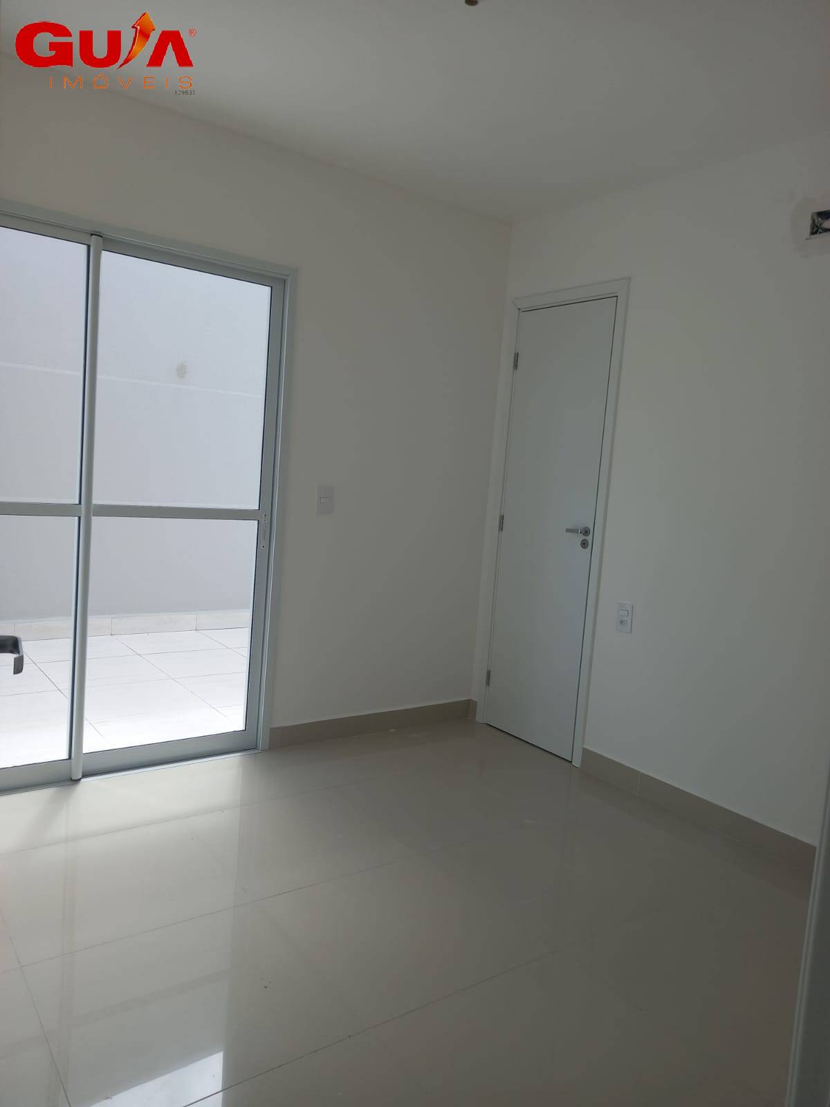 Casa de Condomínio para alugar com 3 quartos, 138m² - Foto 8