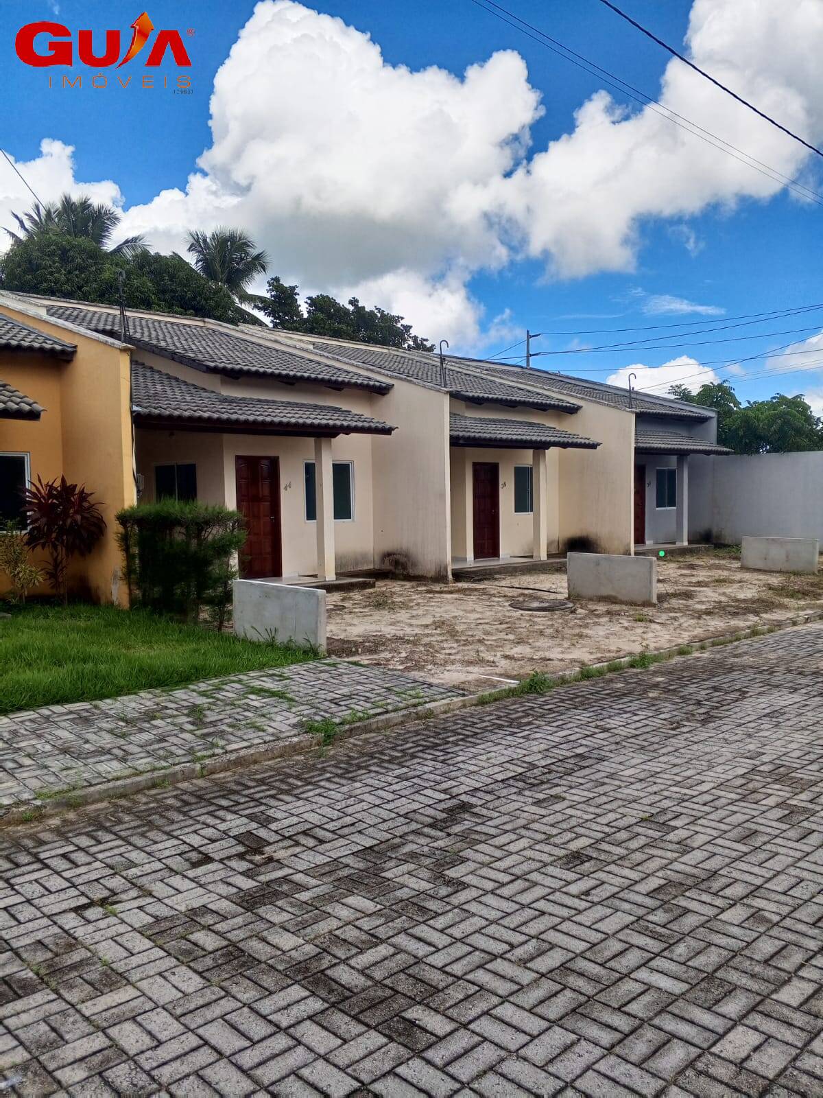 Casa de Condomínio à venda com 2 quartos, 150m² - Foto 2