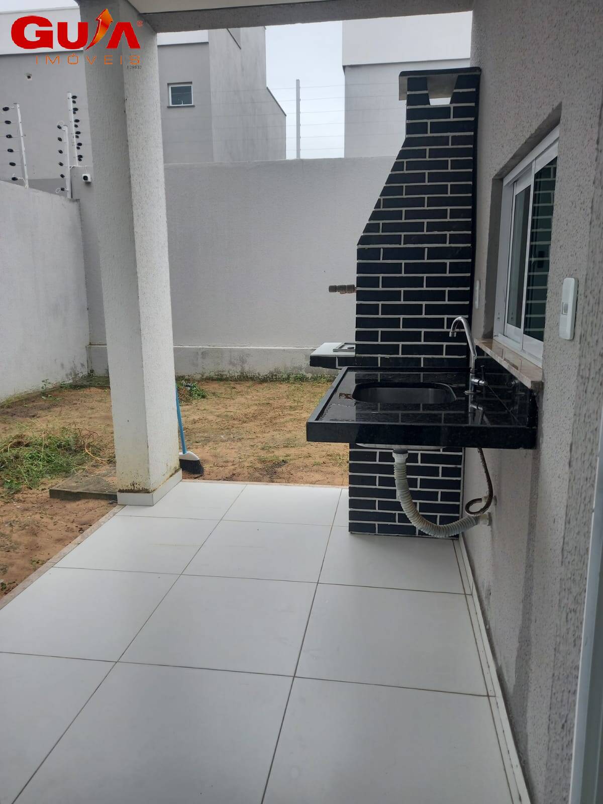 Casa para alugar com 3 quartos, 80m² - Foto 11