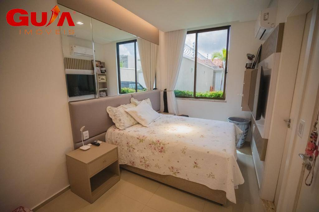 Casa de Condomínio à venda com 4 quartos, 230m² - Foto 10