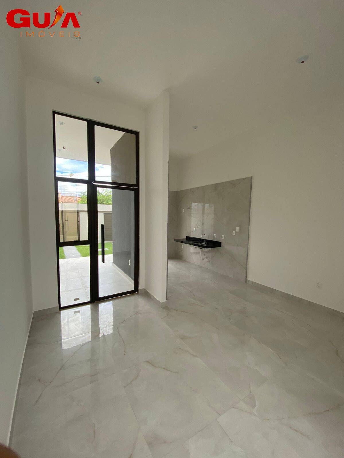 Casa à venda com 3 quartos, 107m² - Foto 5