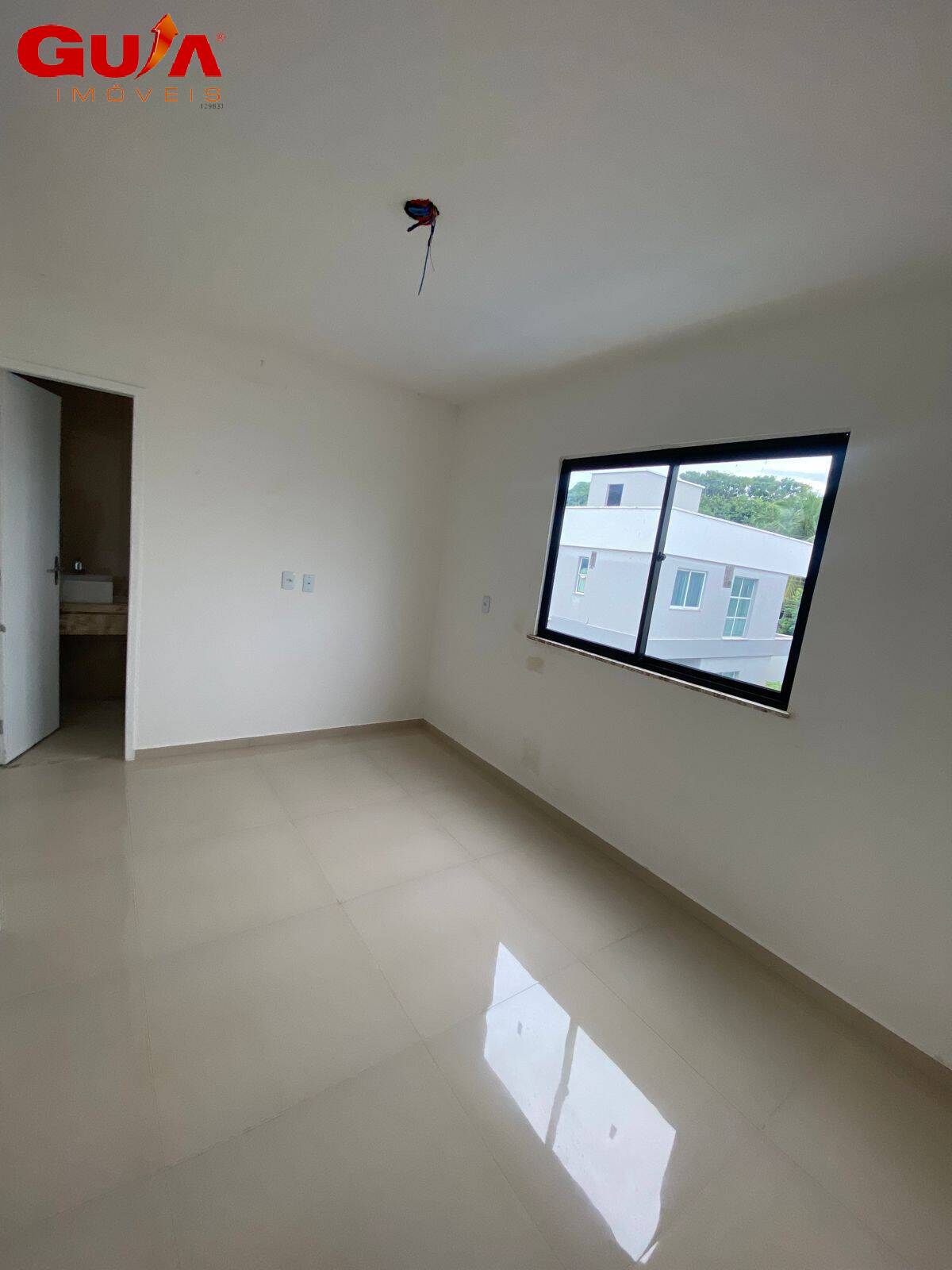 Casa à venda com 3 quartos, 80m² - Foto 6