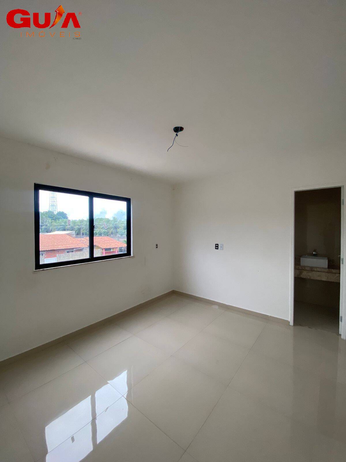 Casa à venda com 3 quartos, 80m² - Foto 8