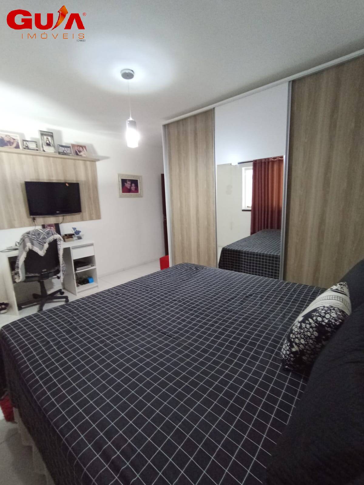 Casa à venda com 2 quartos, 80m² - Foto 12