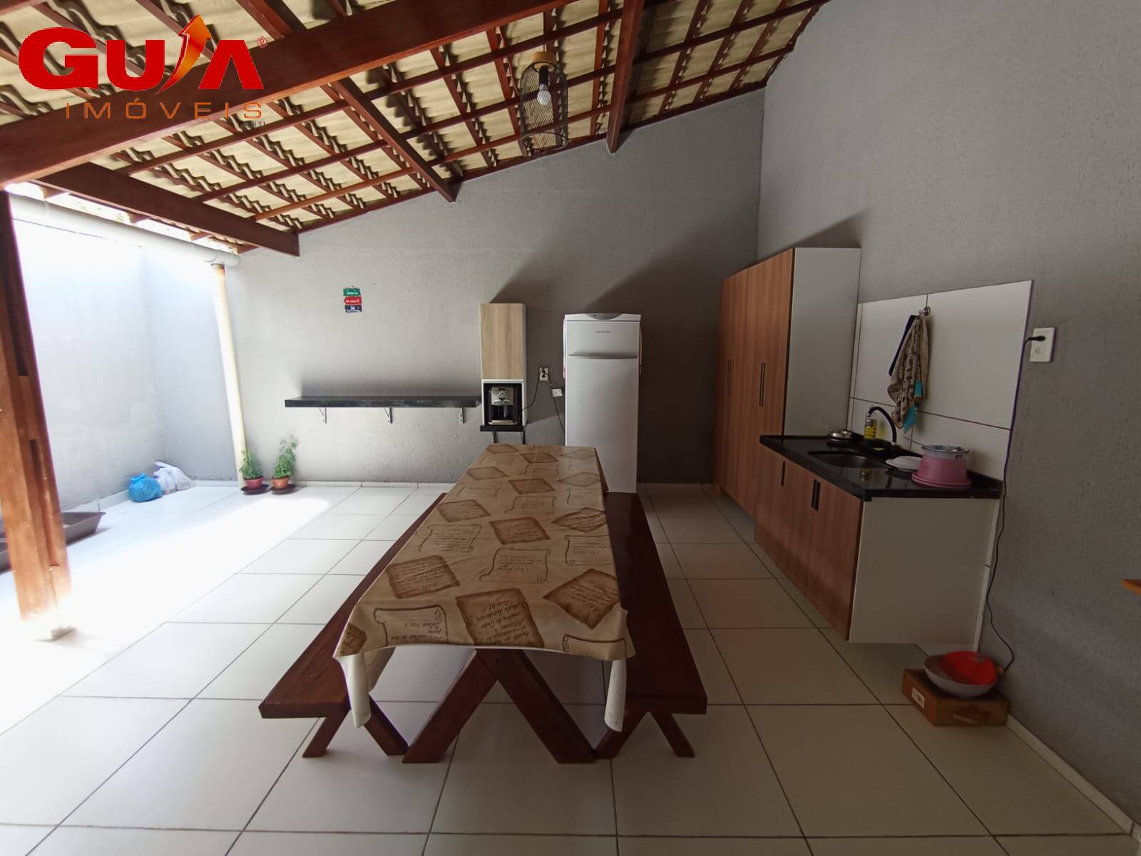 Casa à venda com 2 quartos, 80m² - Foto 15