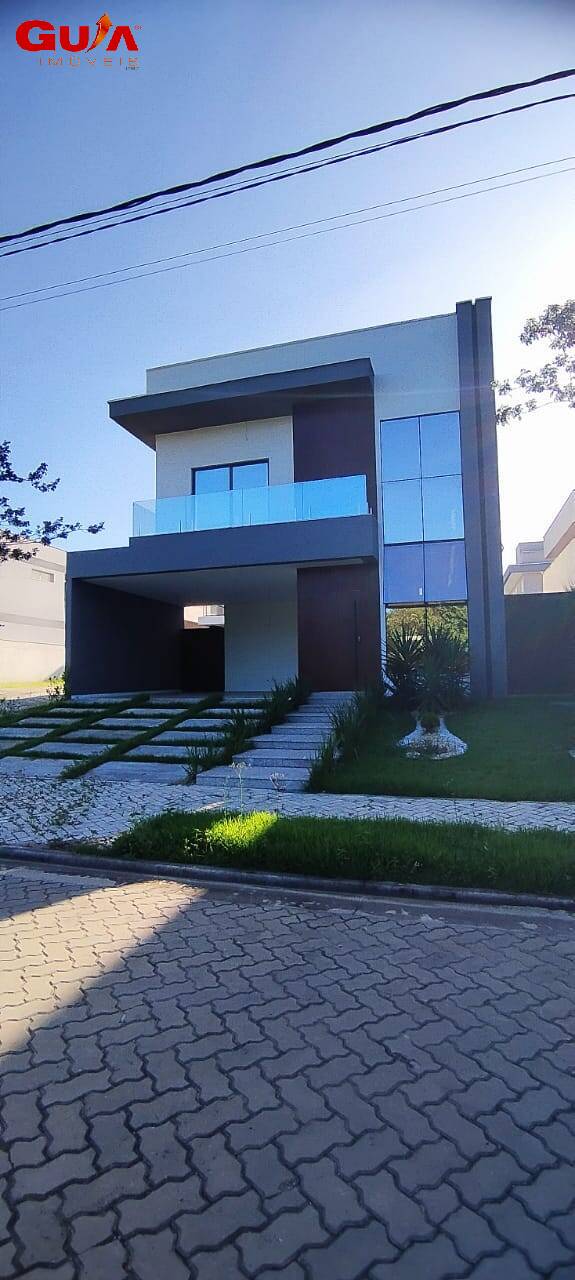 Casa de Condomínio à venda com 4 quartos, 330m² - Foto 1