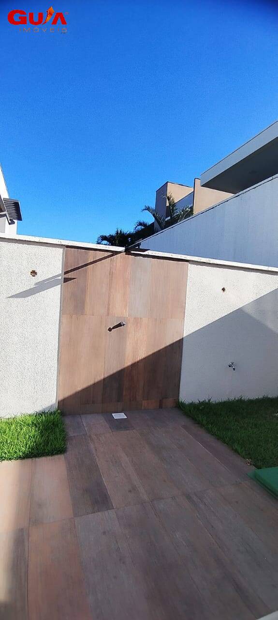 Casa de Condomínio à venda com 4 quartos, 330m² - Foto 24