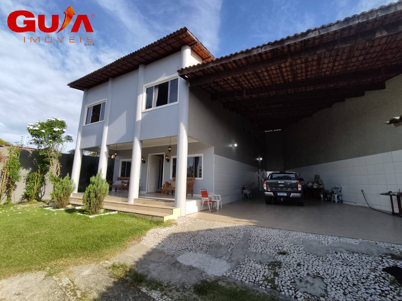 Casa à venda com 4 quartos, 600m² - Foto 2