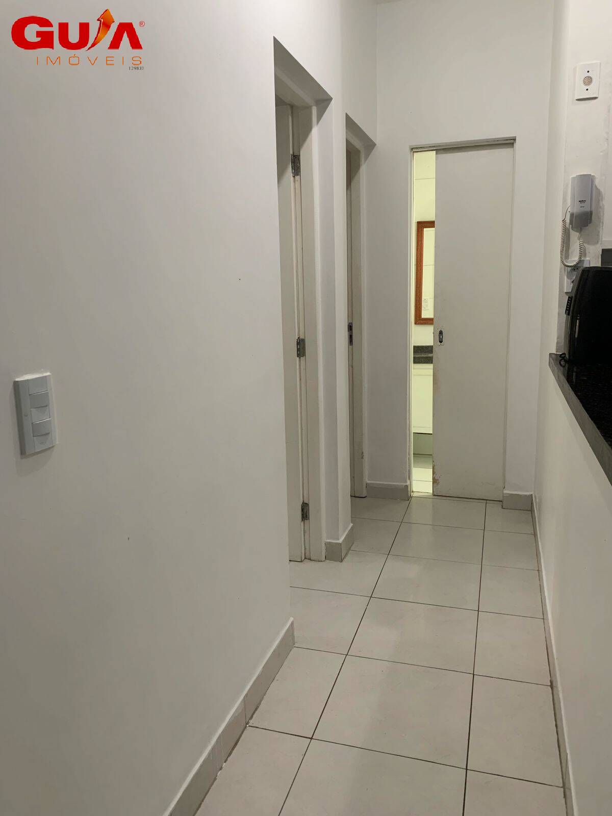 Apartamento à venda com 2 quartos, 62m² - Foto 7