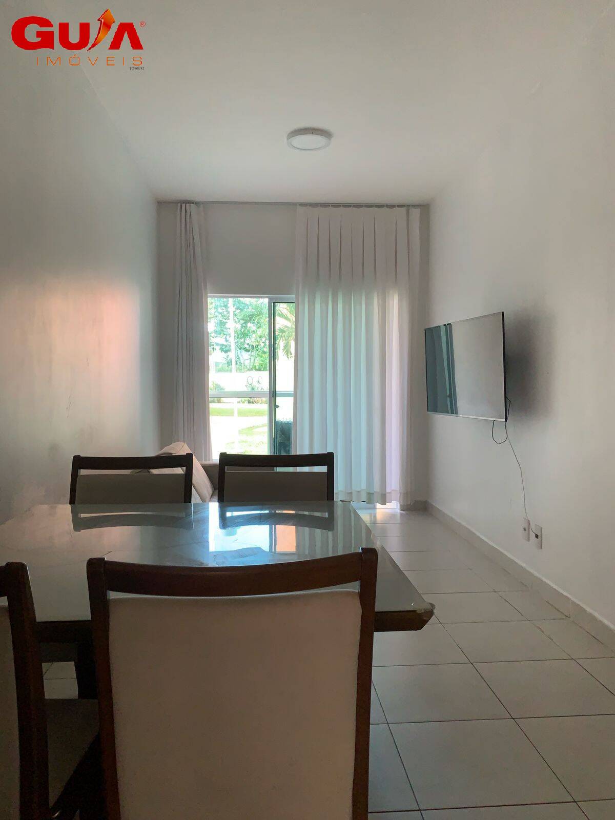 Apartamento à venda com 2 quartos, 62m² - Foto 2