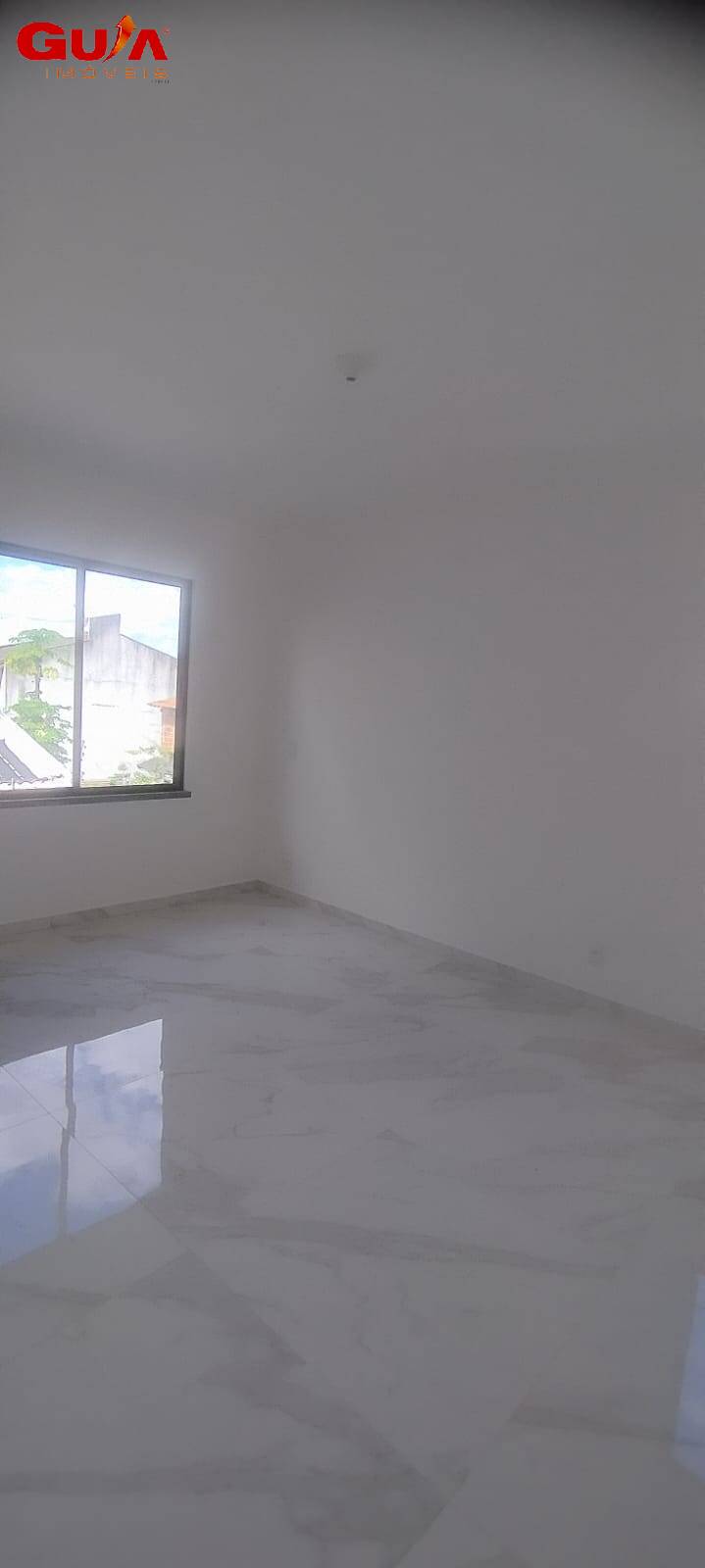 Casa à venda com 4 quartos, 151m² - Foto 5