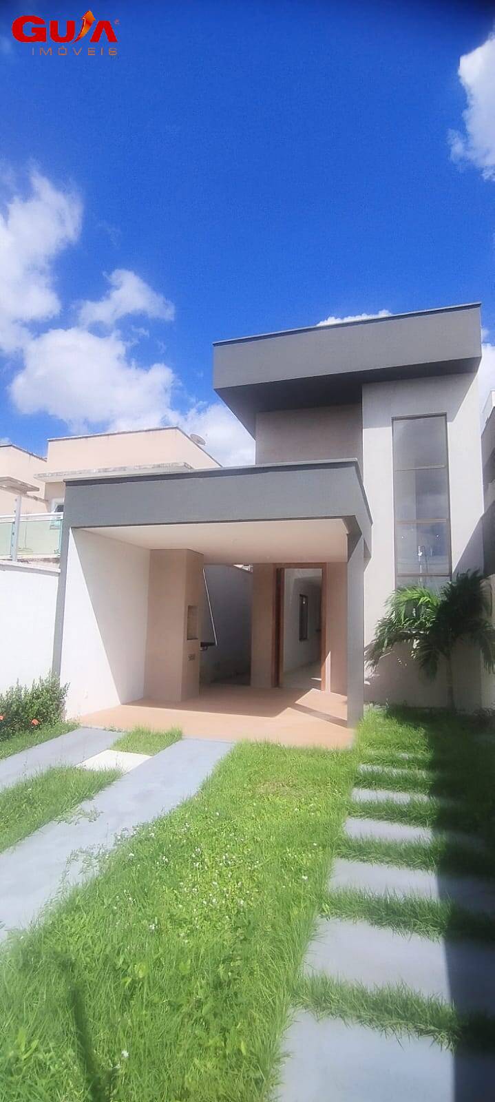 Casa à venda com 4 quartos, 151m² - Foto 1