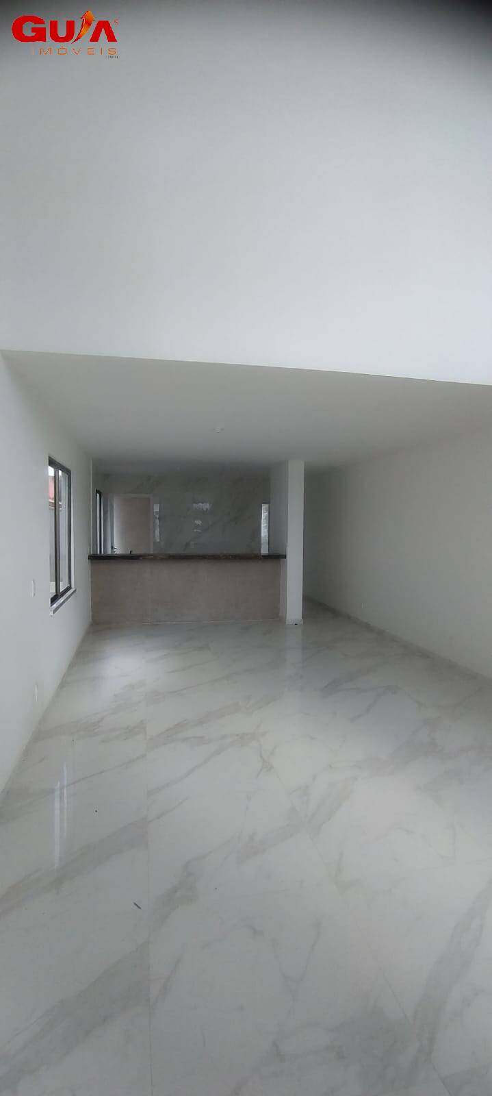 Casa à venda com 4 quartos, 151m² - Foto 4