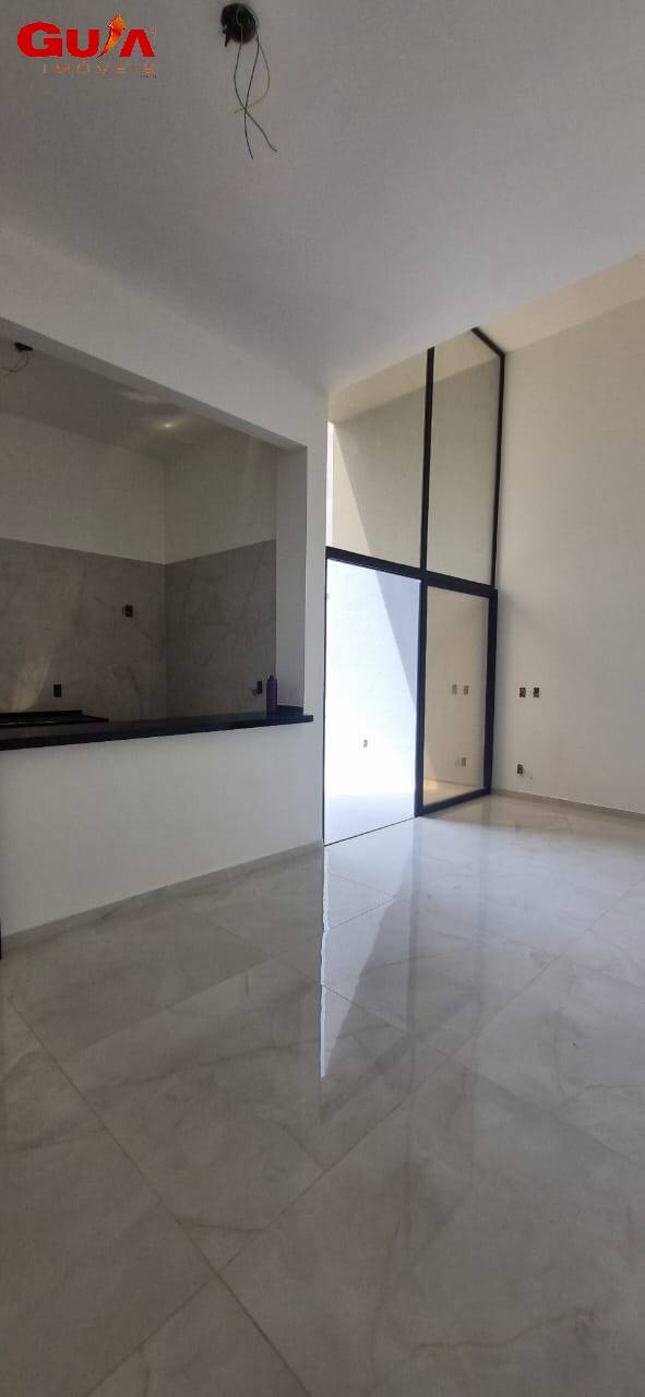 Casa à venda com 3 quartos, 101m² - Foto 7