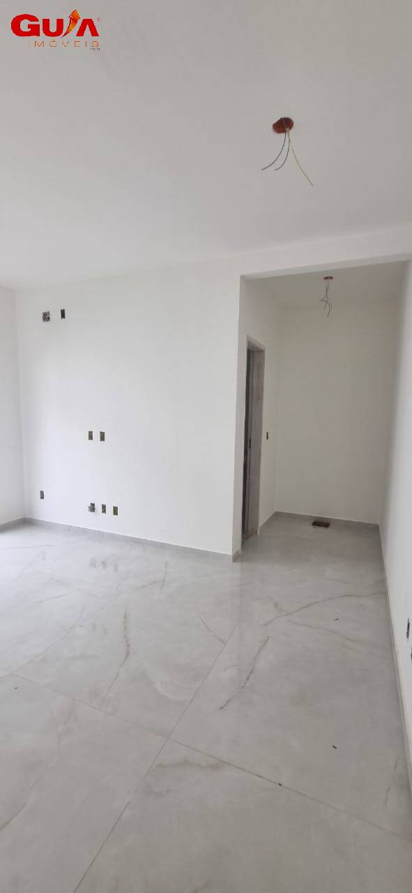 Casa à venda com 3 quartos, 101m² - Foto 16