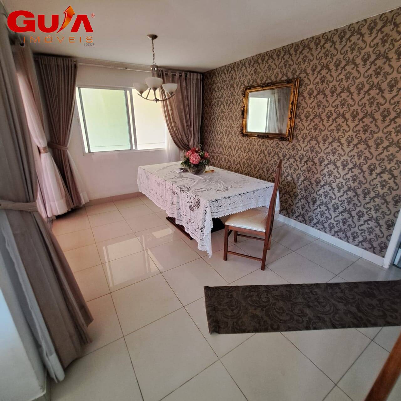 Casa à venda com 3 quartos, 131m² - Foto 3